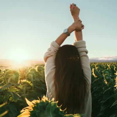 IMAdatsumo's profile picture. 女子大生におすすめの脱毛サロン•クリニックの情報を発信しています！気軽にDMで質問してください！詳しい記事はこちらから↓↓↓