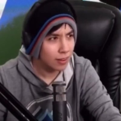 quackit_y's profile picture. #QUACKITY : POGCHAMP 🪱🪱