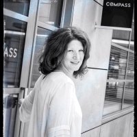 Theresa Roth - @treerothhomes Twitter Profile Photo