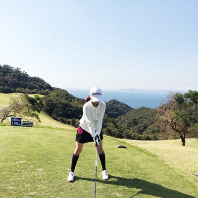 お酒がだいすきっ💖職業はただの酔っぱらいです🥂休肝日ゼロの毎日二日酔い😈家事も炊事もできません。愛読書はジャンプ、趣味はアニメとゲーム🎮軽度脂肪肝の30代の女です👼🏻
