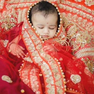 RiyaRoy19112555's profile picture. 