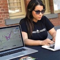 Rosina George (@binary_profit__) 's Twitter Profile