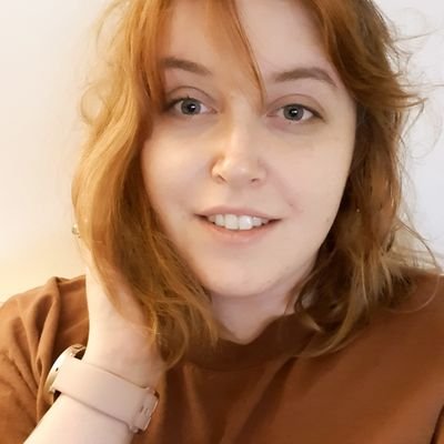 fashion graduate, textile wrangler and confused human -
she/her - 27