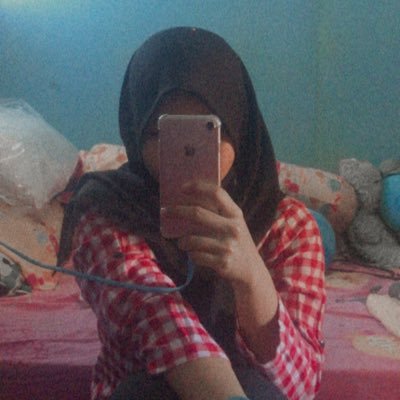 RahayuAndi29's profile picture. Raha