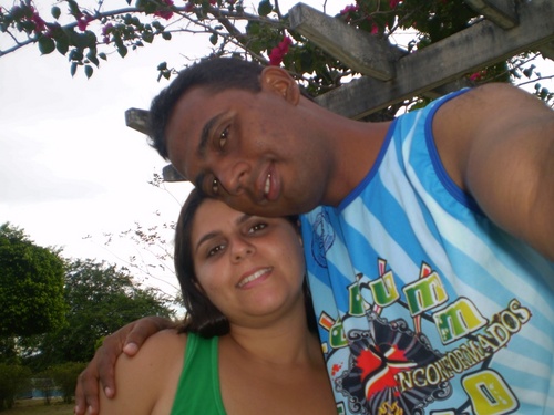 Minha historia de vida começou verdadeiramente quando tive uma experiência com o Senhor Jesus.. 
Não tenho biografia,tenho BIBLIAGRAFIA.Vivo como a biblia diz.
