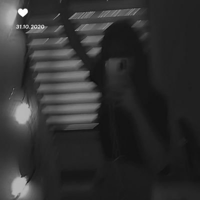 aleyna37274316's profile picture. Amacım kafa daıtmak derdi olanlar varsa gelsin ücretsiz dert dinlenir..
kAfAmA gÖrE tAkIlıYoRuMm...