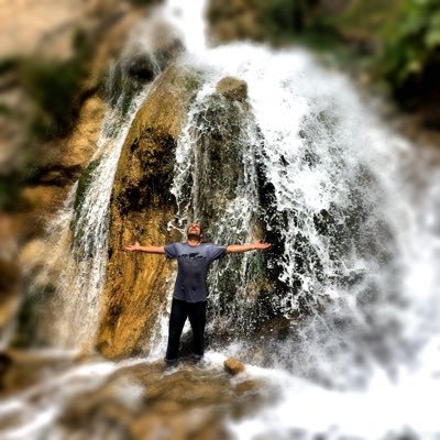 omidvet's profile picture. دکتری که مهندس شد