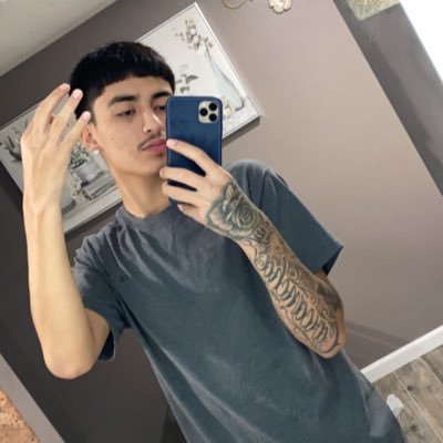 _sal2x's profile picture. IG: _sal2x