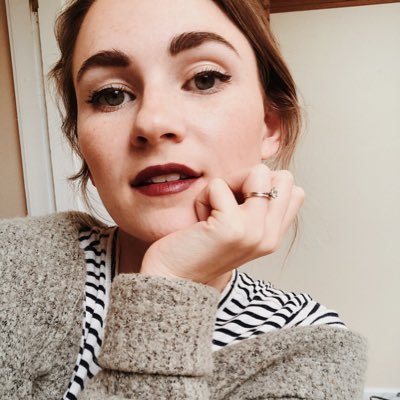 29 // books & cats & coffee // she/her // libra // ššš