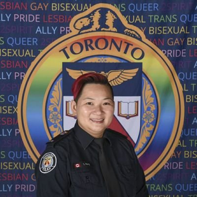 Toronto Police Service 
LGBTQ2S Liaison Officer
Pronouns: She/Her/Hers 🌈
Non-Emerg 416-808-2222/Emergency call 911
Account NOT monitored 24/7