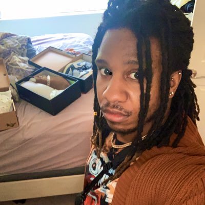 LyAs4prez's profile picture. Rose From the Concrete    https://t.co/EMdKh46njH