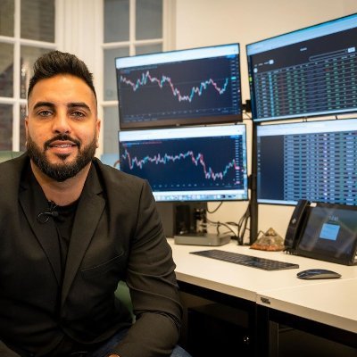 Forex trader 📈
Forex account manager📈
Helping 1000 beginners make money trading💰📉
36year old trader
📍London 🇬🇧 
Old account hacked at 11k 
Send a dm 📊