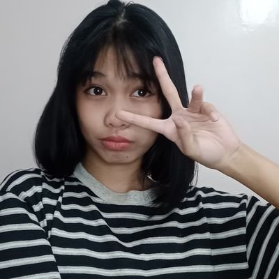 mjDVeluz's profile picture. check out my channel on yt✨
💜army💜