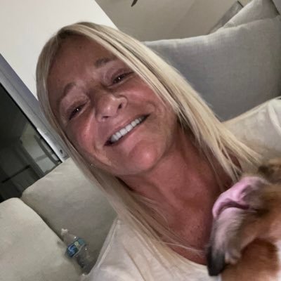 laurielipman Profile Picture