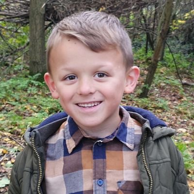 aged 6.
A passion for entertaining and a witty sense of humour, loves music #codydouche