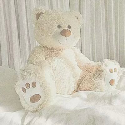 hanahana__h's profile picture. 