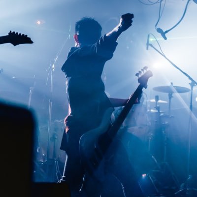 hecho_hecho's profile picture. マヨナカホリック @MYHC_official / Bass | AUN!LL / Dir | #マヨホリ #DJへちょりーの #へちょレコメン #へちょピアノ日記 #へちょ的マヨホリライブの見どころ #キョウトロックハブ #愛しかねぇから photo by @maophotograph