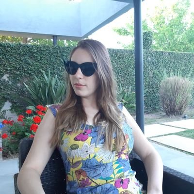 FloriiRossini's profile picture. Ing en Sistemas de Información //   ♓