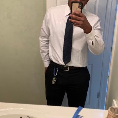 it’s either complaining or thirst traps at this point!!