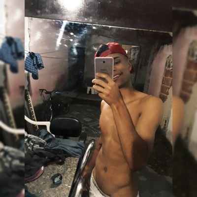 decepcionando o mundo desde de 1999😴

Raça, Amor e Paixão Oh Meu Mengo ❤🖤❤🖤

@Flamengo❤🖤❤🖤