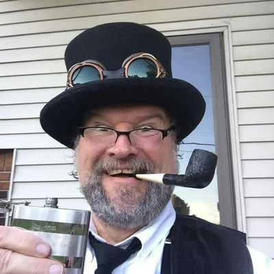 BigKevthePiper1's profile picture. Ex-Actor, Ex-Comedian, Ex-Teacher, Ex-Improvisor. Smoker of Pipes,  Eater of Meat, Writer of Stories. Crippled Adventurer, Weary Traveler, Man About Town.