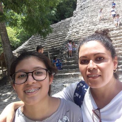 olguita0302's profile picture. 