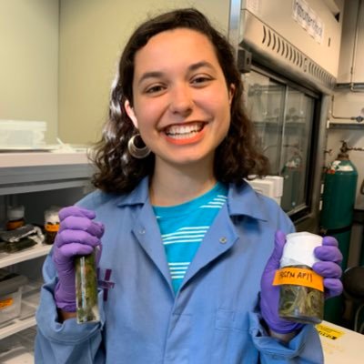 learning cool stuff about earth! 🌏 PhD candidate @Caltech👩🏻🔬 but Midwesterner at heart ❄️ isotope biogeochem, climate justice, DEIJ in STEM, she/her. BLM.