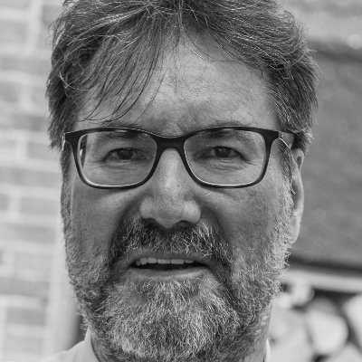 DELCON20's profile picture. Baujahr 1964, verheiratet, 2 Töchter, Krankenhausmanager