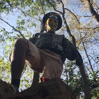 I'm a simple supervillain, just chillin. Rapper by day, evil dooer at night.