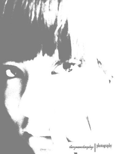 i love music. I make my own music. plays the piano. a singer vocalist. an artist. i play the violin. nbsb. i love God, my family and friends. :)