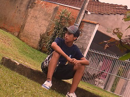 um ser humano qualquer, mas diferente de todos.