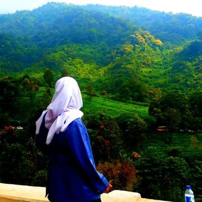 Srywahyunii16's profile picture. Hidup Bermanfaat bagi Orang lain🌺