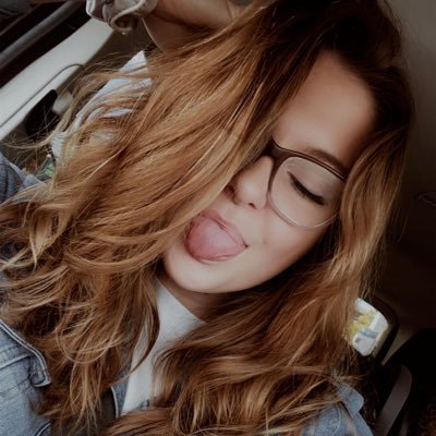 HaleyBloomfield's profile picture. one of a kind 🌞