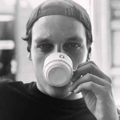 Lavecchia2301's profile picture. 