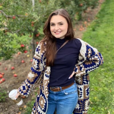 JD Candidate at Lakehead University ‘24 | Toronto Met U ProCom ‘21 | she/her