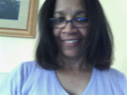 RN, Health Coach,mother, sister, daughter who has a passion for healthful eating in order to reduce chronic illnesses.