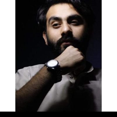 Sapiophile_1's profile picture. medico ❤️