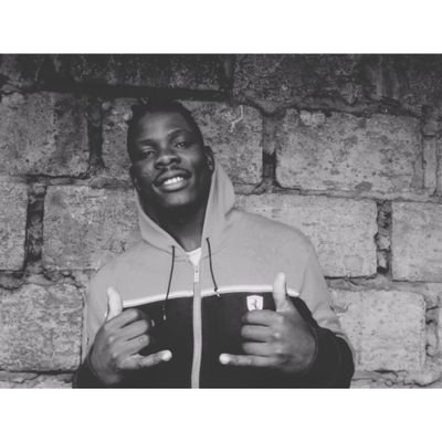 JustinoBauque's profile picture. página official no Facebook 

Boy_justin