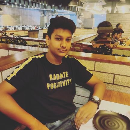 DATA SCIENCE STUDENT 👨🎓
Cricket lover 🏏
YOUTUBE is Passion 📺
Loves to sing snd listen 👂
Birthday 🎂 18/05/2001🥳🎉