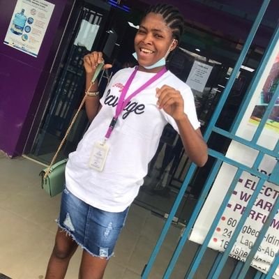 ItzQueensly's profile picture. simple any fun too be with