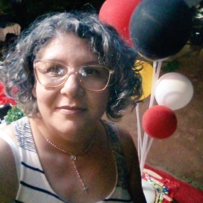 Mamá de Sús y Athi. Periodista. Hincha del 👑🏆🌟🌟🌟. Amo viajar.