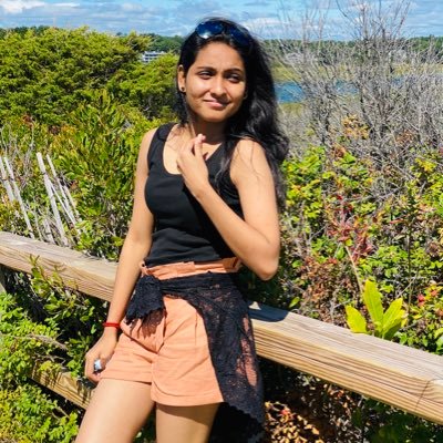 HarrsiniSekar's profile picture. Software Engineer! A woman who codes😎
