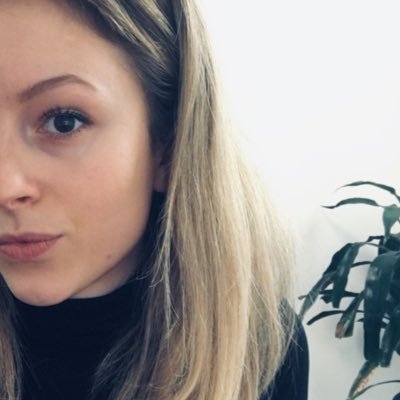 lintschi_'s profile picture. Nothing is so aggravating than calmness.