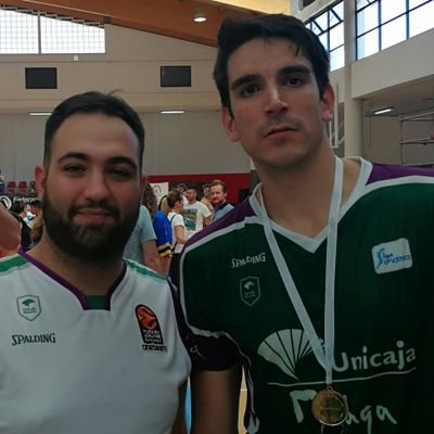Ingeniero de telecomunicaciones, desarrollador Salesforce, apasionado de los deportes y del humor,del malaga y del unicaja