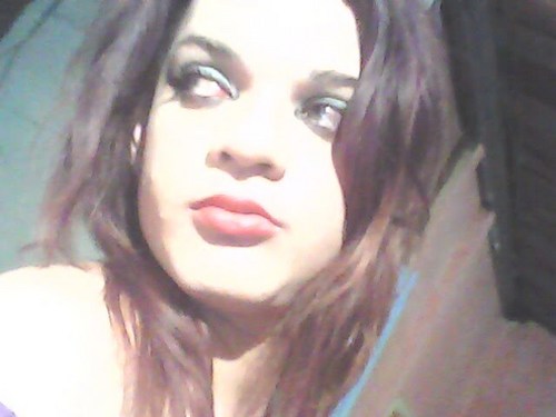 a girl who loves a boy who pretends he does not love me but I know when he loves me realize that agent will be happy!