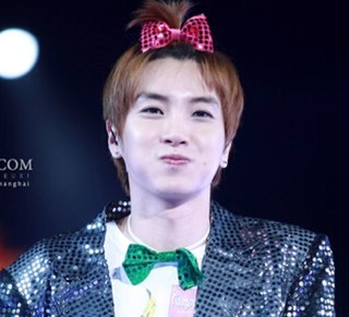 junioruiyi's profile picture. 