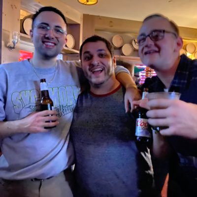 LSchnee27's profile picture. 