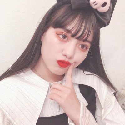 tlethza's profile picture. 