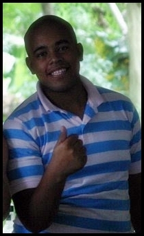 Prazer em conhece-lo (la)... NÃO GRITE SUA FELICIDADE POIS A INVEJA TEM UM SONO MUITO LEVE !