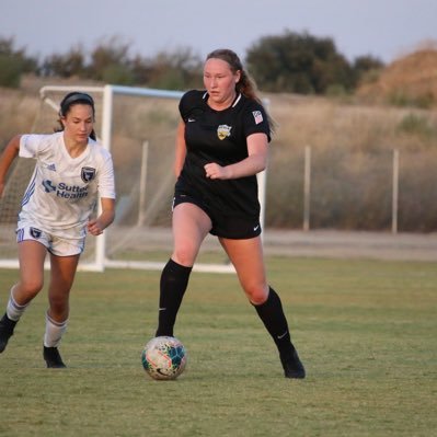 olivia_guilford's profile picture. Class of 2022 - Center Defensive Midfielder - Beach FC GA 2003 Soccer Player